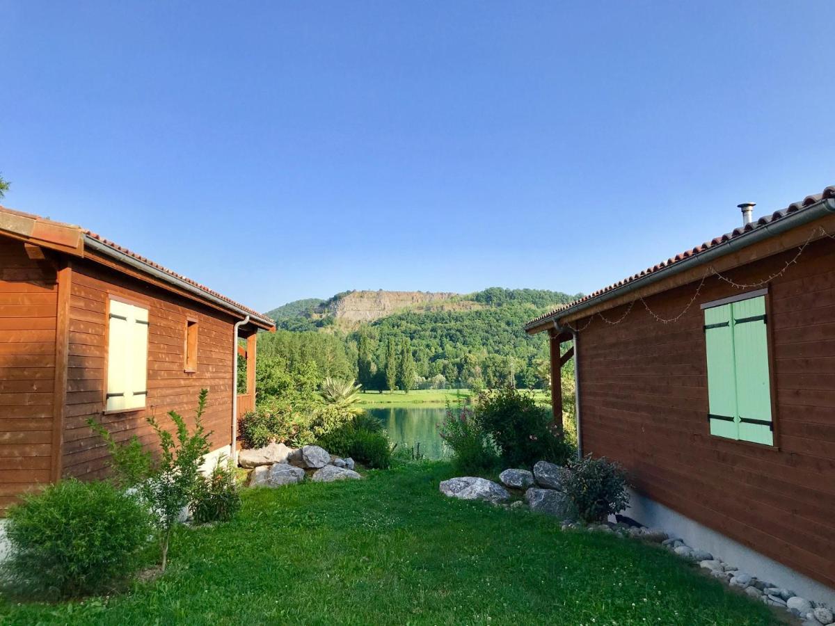 Les Chalets Монрежо Екстериор снимка
